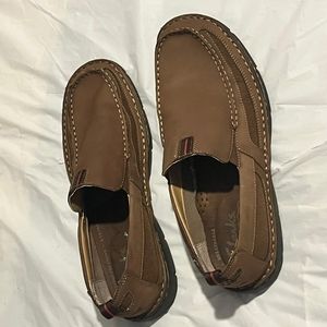 Clarks brown shoes